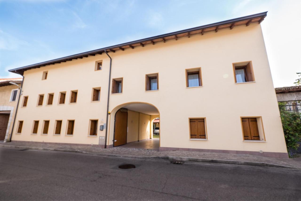 Albergo Diffuso Magredi Vivaro Exterior photo